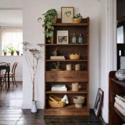 Round Kitchen Table