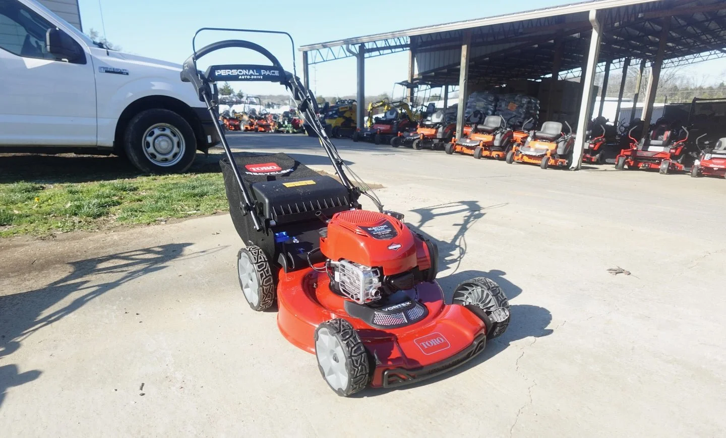 Toro 22″ Electric-Start Recycler Personal Pace Self-Propelled Gas Lawn Mowers. - Image 4