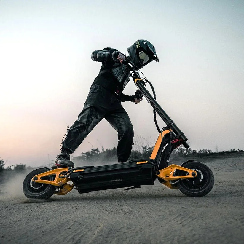 INMOTION RS World’s Fastest Electrics Scooters - Image 3