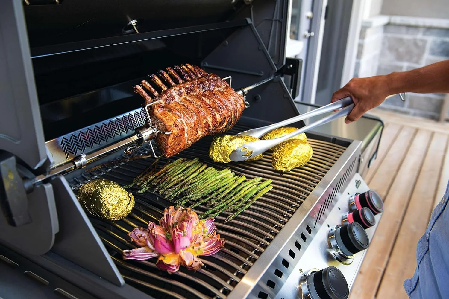 Napoleon Prestige 500 Propane Gas Grills - Image 3
